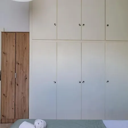 Agrampeli Home, Central, Modern, Spacious Appartement Naxos City