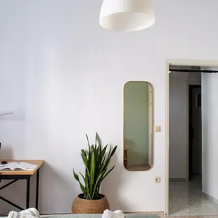 Agrampeli Home, Central, Modern, Spacious Apartment Naxos City