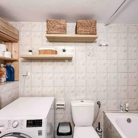 Apartment Agrampeli Home, Central, Modern, Spacious