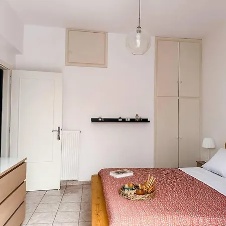 Apartment Agrampeli Home, Central, Modern, Spacious Naxos City